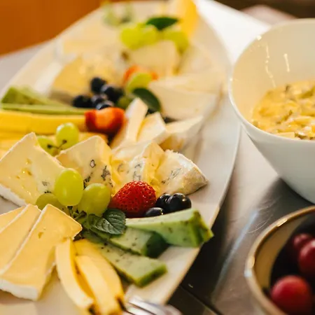 מלון Rabenstein 2*