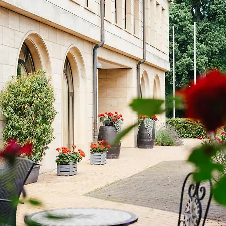 מלון Rabenstein Raben Steinfeld