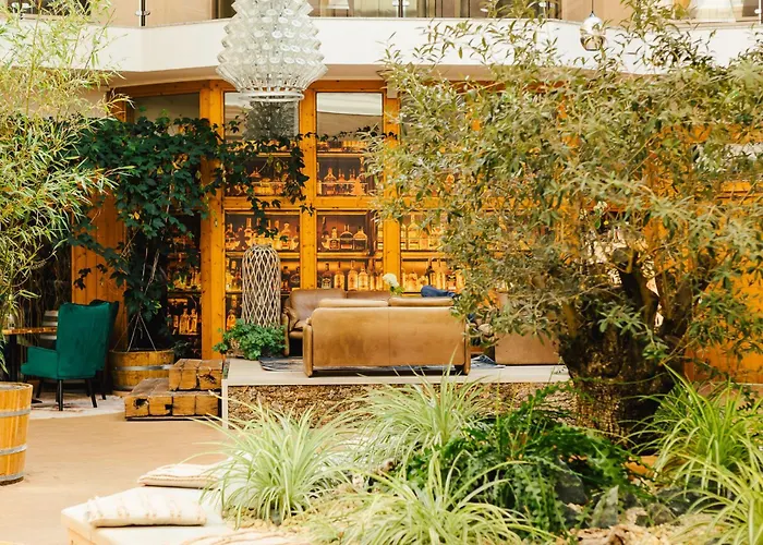 拉本斯泰因酒店 2*